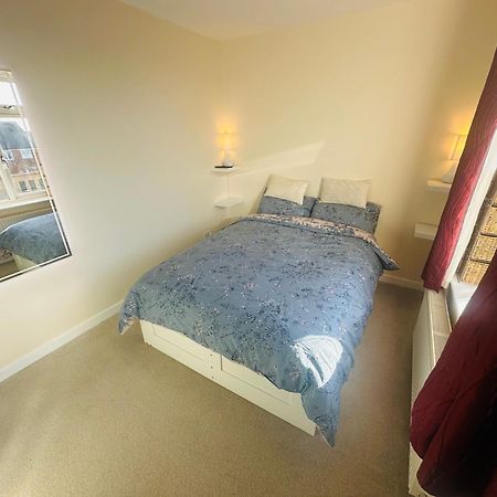 Eeeee Hotel Bradley Stoke Exterior photo